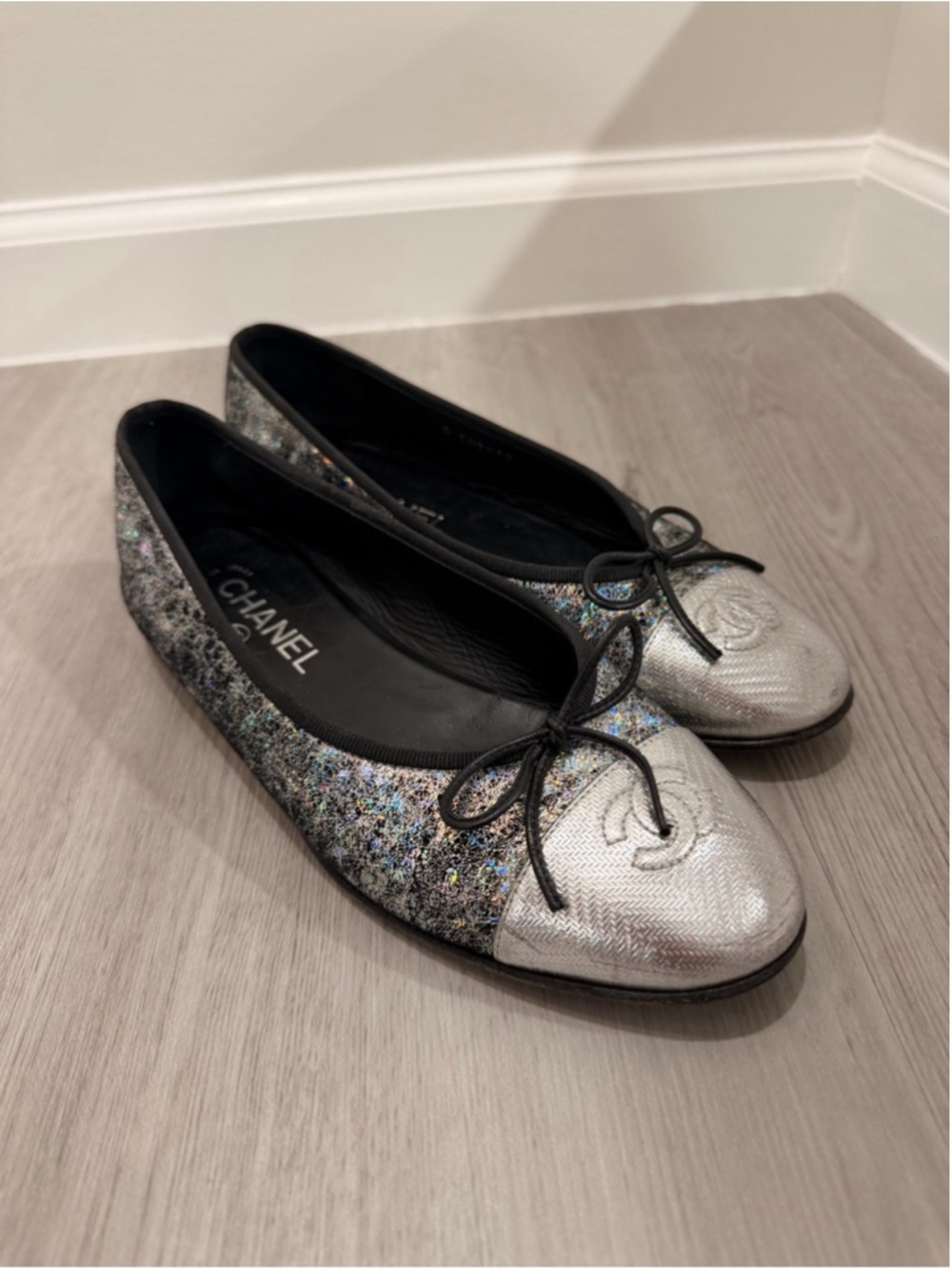 Chanel Classic CC Ballet Flat Cap Toe Rare Iridescent Suede EU 38.5 PLEASE READ - Picture 4 of 12
